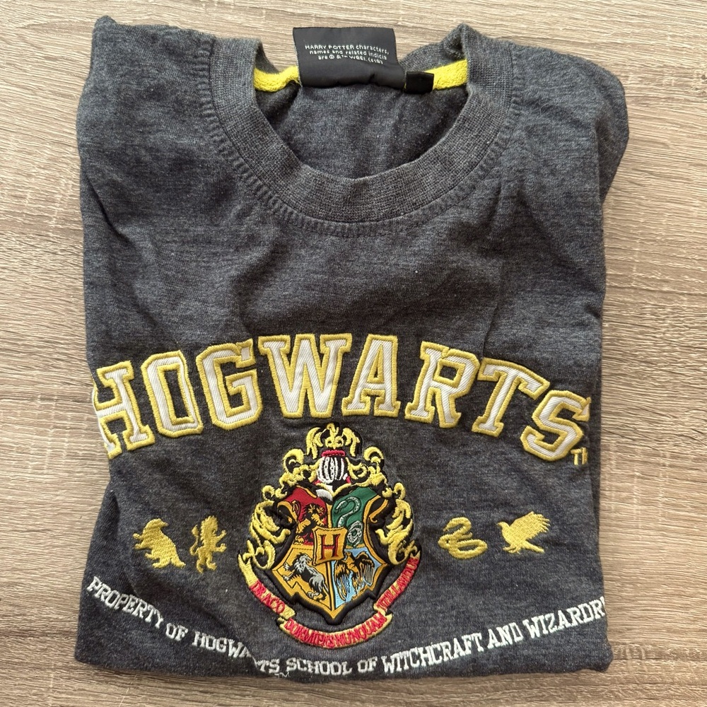 Harry Potter Logo Gray and Yellow Hogwarts School Crest Embroidered Shirt